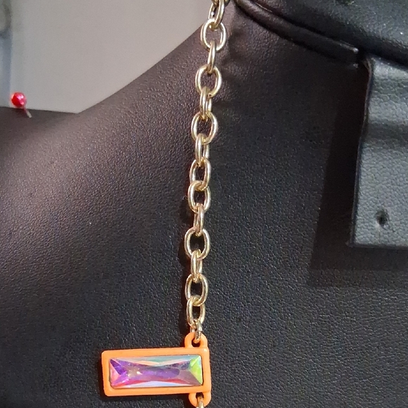 Taramanda Gold and Multicolor Statement Necklace - Picture 5 of 16